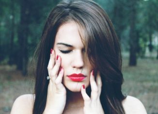Facial Pain: Causes, Symptoms & Cures